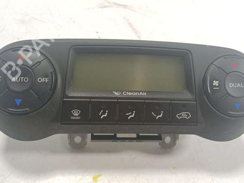 Used Climate control Climate control 39234706 39234706