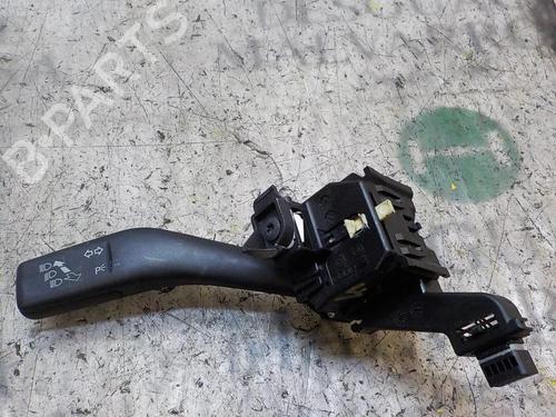 Used Steering column stalk Steering column stalk VW GOLF VI (5K1) 1.2 TSI (105 hp) 3856915 3856915
