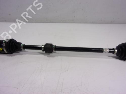 Right front driveshaft TOYOTA YARIS (_P21_, _PA1_, _PH1_) 1.5 Hybrid (MXPH11) | BP16745461M39 
