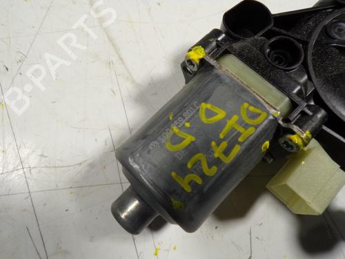 Right front window motor VW GOLF SPORTSVAN VII (AM1, AN1) 1.6 TDI | BP8951573E20 