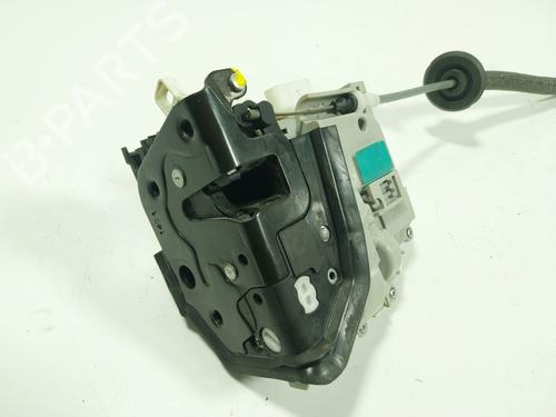 Høyre foran lås AUDI A4 B9 Avant (8W5, 8WD) 2.0 TDI (150 hp) 31968728