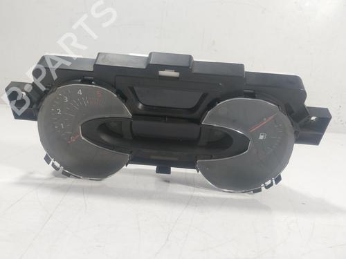 Used Instrument cluster RENAULT TRAFIC III Van (FG_) 2.0 dCi 120 (FGMN) (120 hp) 20240013