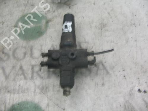 Used Brake master cylinder CITROËN XANTIA (X1_, X2_) [1993-2003]  8742032