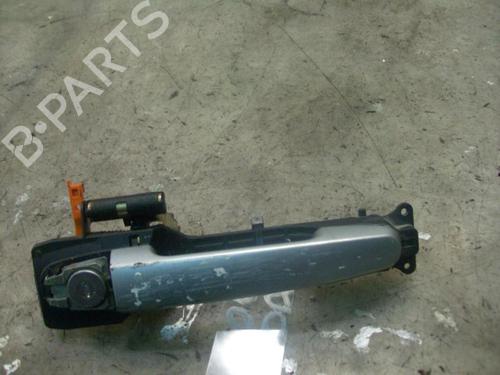 front-right-exterior-door-handle-toyota-rav-4-ii-_a2_-2000-2001-2002-2003-2004-2005-3756348 main image