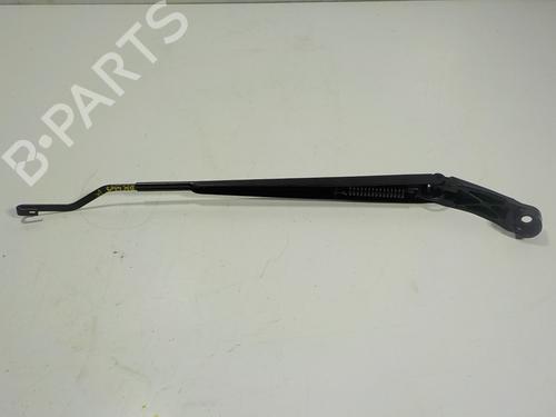 Front windshield wiper arm TOYOTA YARIS (_P21_, _PA1_, _PH1_) 1.5 Hybrid (MXPH11) | BP11193668C143 
