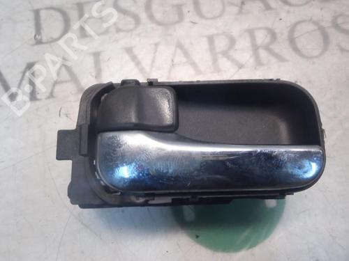 Used Rear left interior door handle Rear left interior door handle NISSAN X-TRAIL I (T30) 2.2 DCi (114 hp) 3809069 3809069
