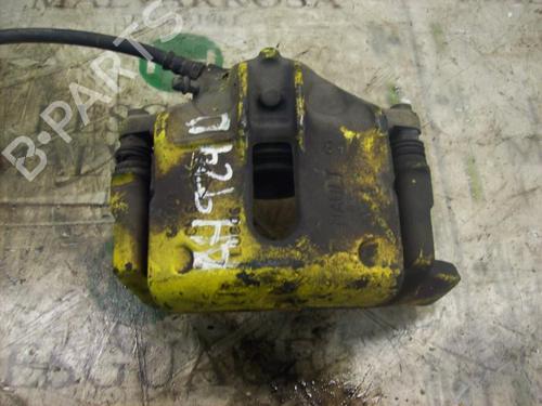 Used Right front brake caliper Right front brake caliper 11557246 11557246
