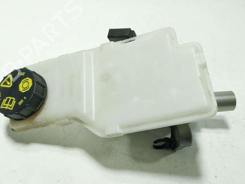 Used Brake master cylinder Brake master cylinder 38004501 38004501