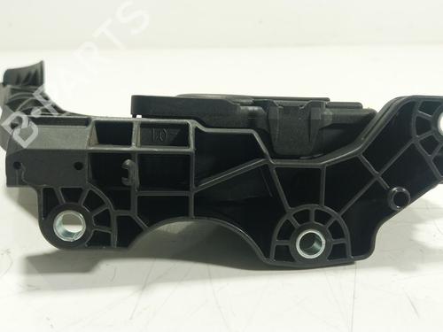 Pedal LAND ROVER DISCOVERY IV (L319) 3.0 TD 4x4 | BP27582692I4 