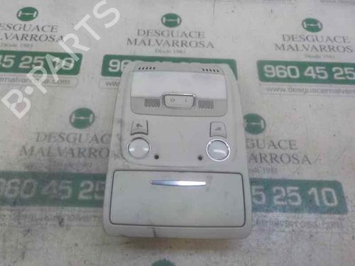 Used Interior roof light AUDI A4 B8 (8K2) 2.0 TDI 16V (140 hp) 7412208
