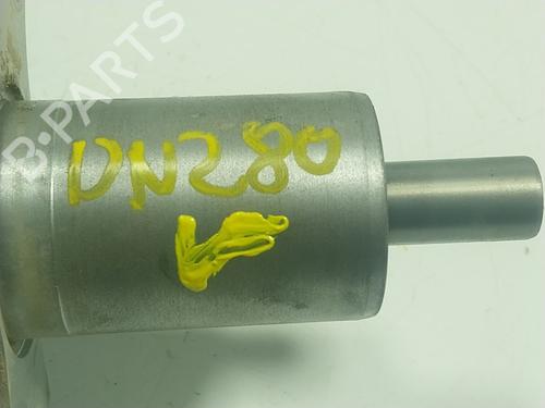 Brake master cylinder BMW X5 (F15, F85) xDrive 25 d | BP19253513M77 