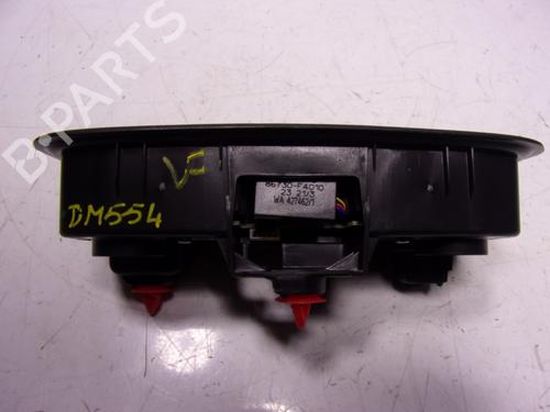 Interior roof light TOYOTA YARIS (_P21_, _PA1_, _PH1_) 1.5 Hybrid (MXPH11) | BP16835106I8