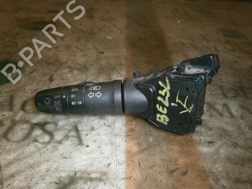 Used Steering column stalk NISSAN ALMERA TINO (V10) 2.2 dCi (115 hp) 3790306