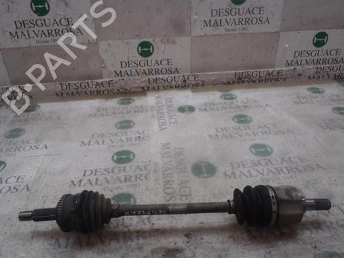 Used Left front driveshaft HYUNDAI i30 (FD) 1.4 (109 hp) 3821876