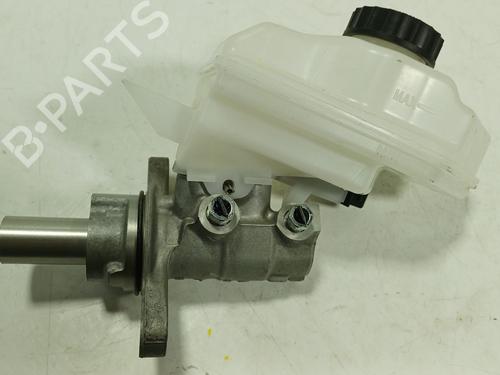 Used Brake master cylinder Brake master cylinder TOYOTA YARIS CROSS (MXP_) 1.5 Hybrid (MXPJ11) (131 hp) 36466356 36466356