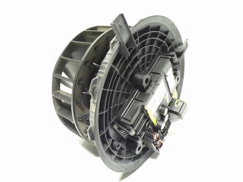Heater blower motor MERCEDES-BENZ C-CLASS (W205) C 200 d (205.007) | BP11947207M62 