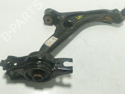 Draagarm rechts voor HONDA CIVIC X Hatchback (FC_, FK_) 1.5 VTEC (FK7) (182 hp) 30768992