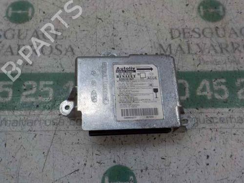 Used ECU airbags ECU airbags RENAULT MEGANE II (BM0/1_, CM0/1_) 1.9 dCi (BM0G, CM0G) (120 hp) 4710144 4710144