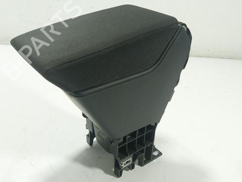 Used Armrest / Center console Armrest / Center console SEAT ARONA (KJ7, KJP) 1.0 TSI (110 hp) 32670721 32670721