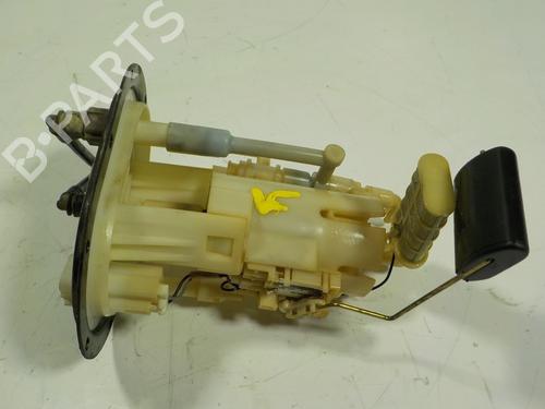 Used Fuel pump Fuel pump HYUNDAI SANTA FÉ I (SM) 2.0 CRDi (113 hp) 13711019 13711019