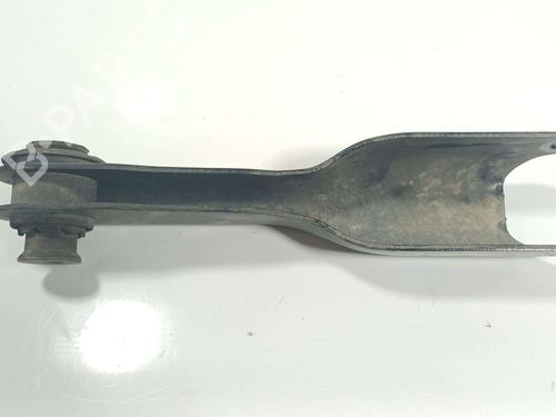 Used Right rear suspension arm Right rear suspension arm LAND ROVER RANGE ROVER SPORT II (L494) 3.0 SDV6 4x4 (306 hp) 40025295 40025295