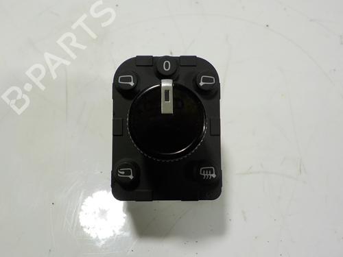 spejlkontakt-audi-e-tron-gen-4n0959565-4n0959565-10141063-2018-13496165 main image