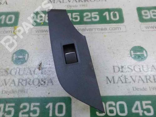 Used Left rear window switch Left rear window switch TOYOTA RAV 4 V (_A5_, _H5_) 2.5 Hybrid (AXAH52) (218 hp) 9095913 9095913
