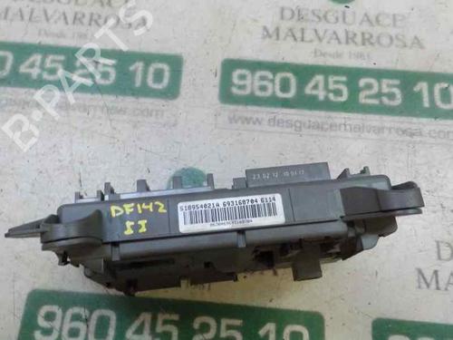 Fuse box BMW X5 (E70)  | BP5864267E1 