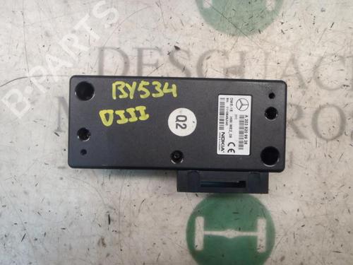 Used Electronic module Electronic module MERCEDES-BENZ C-CLASS (W203) C 220 CDI (203.006) (136 hp) 3806591 3806591