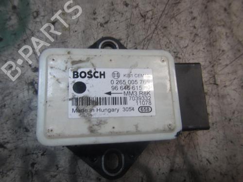 Used Electronic module Electronic module PEUGEOT 5008 (0U_, 0E_) 2.0 HDi (163 hp) 3840822 3840822