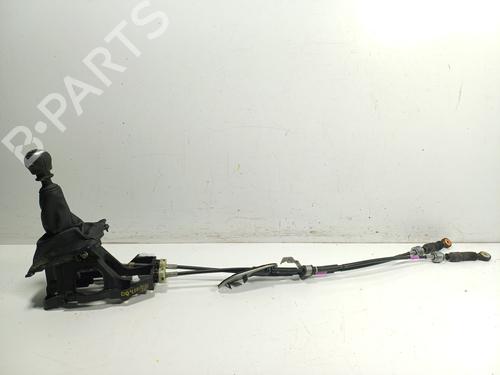 Used Gear lever Gear lever TOYOTA YARIS (_P21_, _PA1_, _PH1_) 1.5 (MXPA11) (125 hp) 24468094 24468094