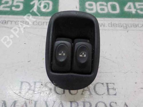 Raamschakelaar rechts achter RENAULT MEGANE I Coach (DA0/1_) 1.6 e (DA0F) (90 hp) 4022011