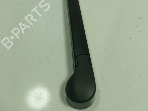 Used Rear windshield wiper arm SKODA KAROQ (NU7, ND7) 1.6 TDI (115 hp) 16470815