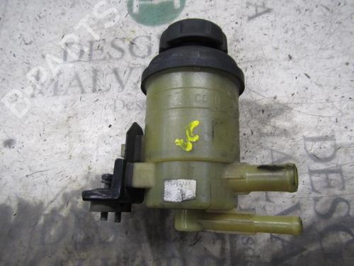 Used Power steering reservoir Power steering reservoir KIA CARENS III MPV (UN) 2.0 CRDi 140 (140 hp) 14274739 14274739