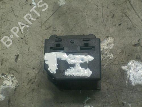 Venstre bagtil elrude kontakt VW PASSAT B5 Variant (3B5) 1.9 TDI | BP3773981I29 