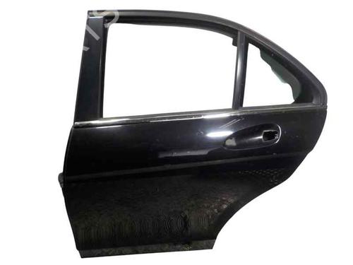 Used Left rear door MERCEDES-BENZ C-CLASS (W204) [2007-2015]  6812094