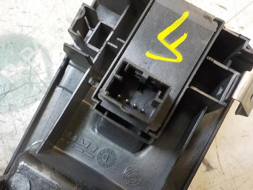 Right front window switch FIAT BRAVO II (198_) 1.6 D Multijet (198AXL1B) | BP3871598I26