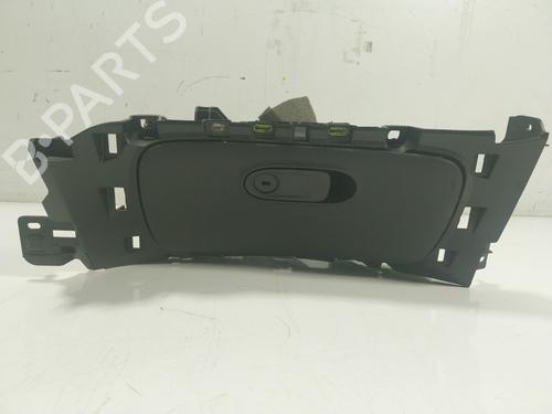 Used Glove box Glove box SMART FORFOUR Hatchback (453) electric drive (453.091) (82 hp) 16734753 16734753
