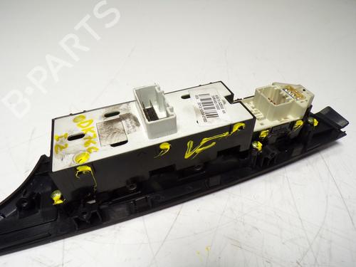 Left front window switch HYUNDAI i40 I (VF) 1.7 CRDi | BP13077285I27 