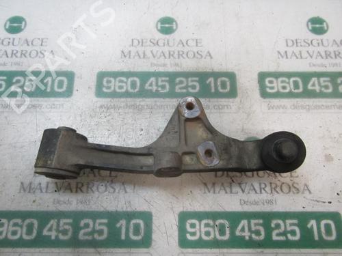 Used Right front suspension arm KIA CARNIVAL II (GQ) 2.9 CRDi (144 hp) 3878513
