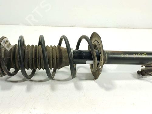 Used Right front shock absorber Right front shock absorber TOYOTA AYGO (_B1_) 1.0 (KGB10_, KGB10R) (68 hp) 40483982 40483982