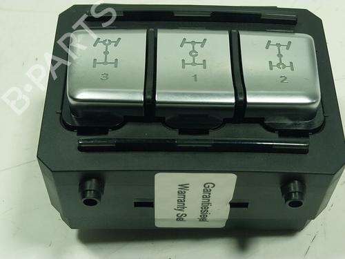 Used Switch MERCEDES-BENZ G-CLASS (W463) G 350 d (463.348) (245 hp) 26679152
