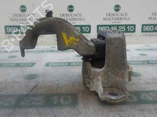 Used Engine mount RENAULT SCÉNIC III (JZ0/1_) [2008-2016]  9082742