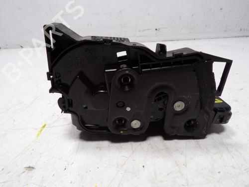 rear-left-lock-renault-megane-iv-hatchback-b9amn_-825037601r-825030173r-16943020a-2015-8645908 main image