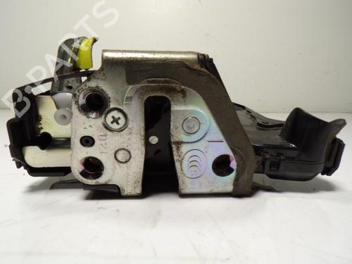 Used Front left lock LEXUS CT (ZWA10_) [2010-2025]  12909240