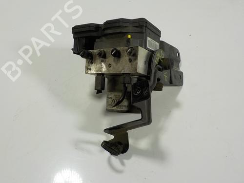 Used ABS pump ABS pump KIA SORENTO II (XM) 2.2 CRDi 4WD (197 hp) 11731579 11731579
