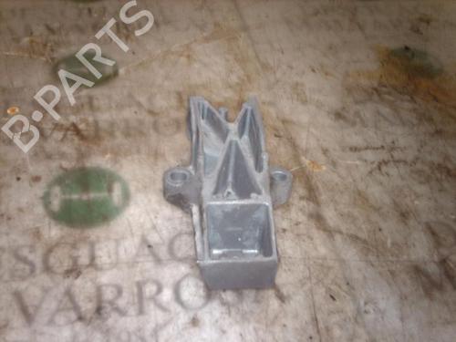 Used Engine mount PEUGEOT 405 I (15B) [1987-1993]  9085960
