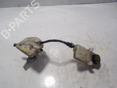 Used Brake master cylinder Brake master cylinder CITROËN C4 II (NC_) 1.6 HDi 90 (92 hp) 9763275 9763275