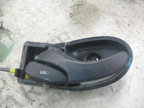 Used Front left interior door handle FORD FOCUS I (DAW, DBW) 1.8 TDCi (115 hp) 3752673