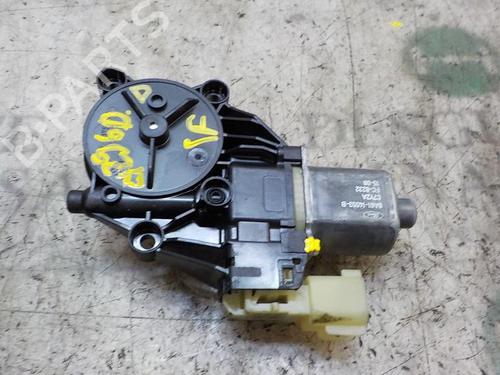 Vindusheismotor høyre foran FORD FIESTA VI (CB1, CCN) 1.25 (82 hp) 3847852
